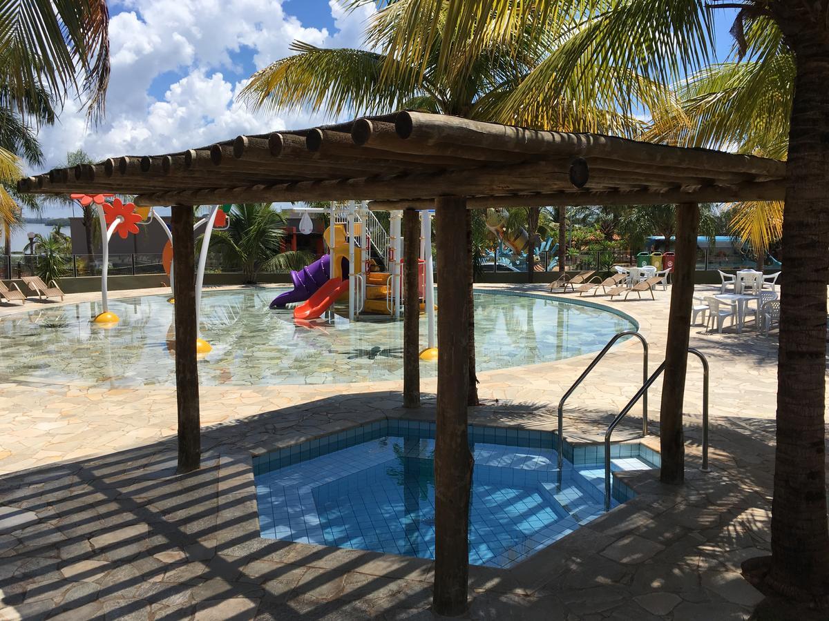 Grandes Lagos Resorts E Parque Aquatico Santa Clara d'Oeste Exteriér fotografie