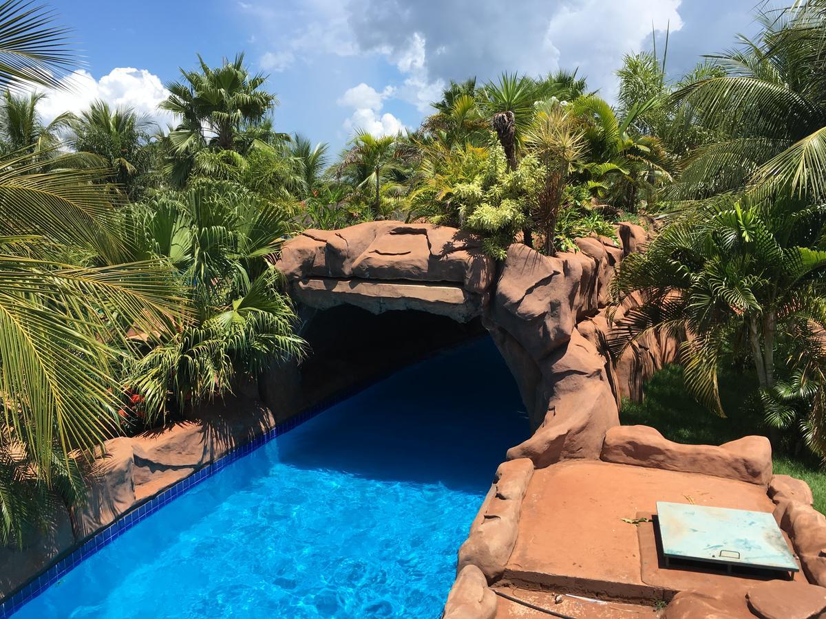 Grandes Lagos Resorts E Parque Aquatico Santa Clara d'Oeste Exteriér fotografie