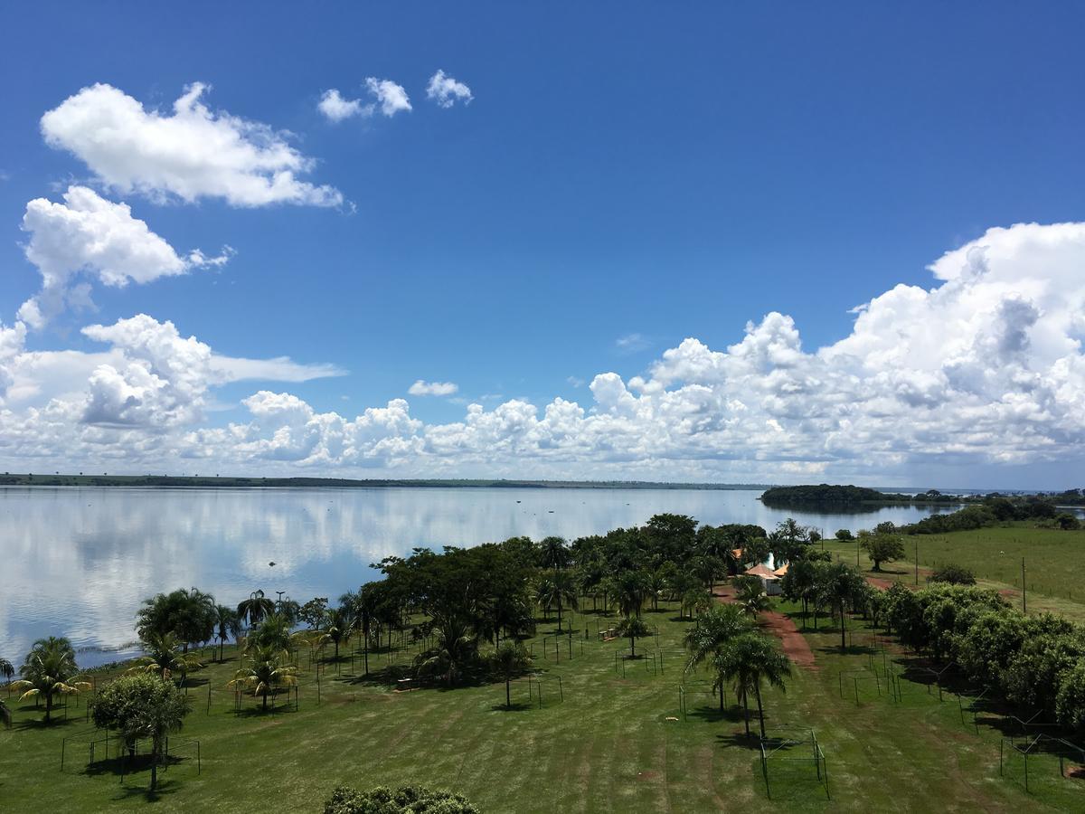 Grandes Lagos Resorts E Parque Aquatico Santa Clara d'Oeste Exteriér fotografie