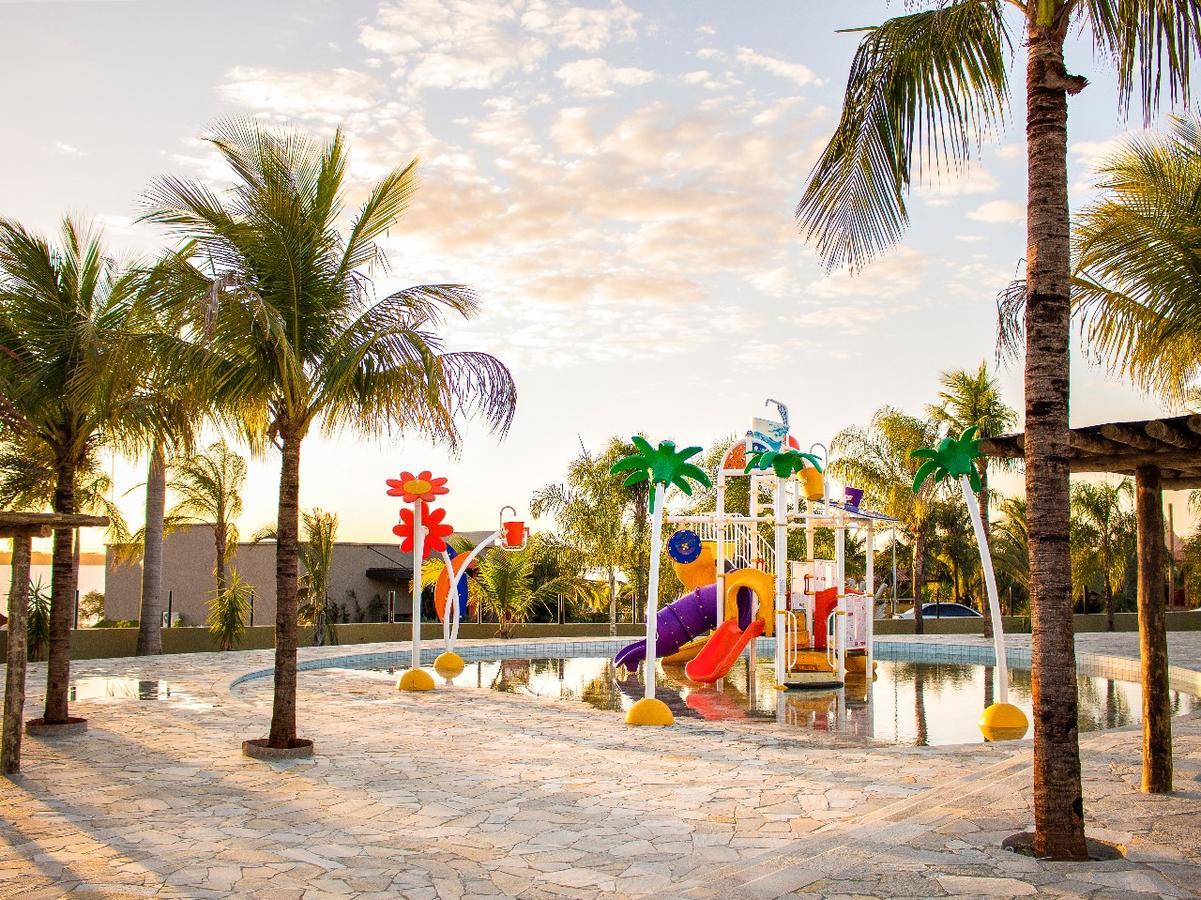 Grandes Lagos Resorts E Parque Aquatico Santa Clara d'Oeste Exteriér fotografie