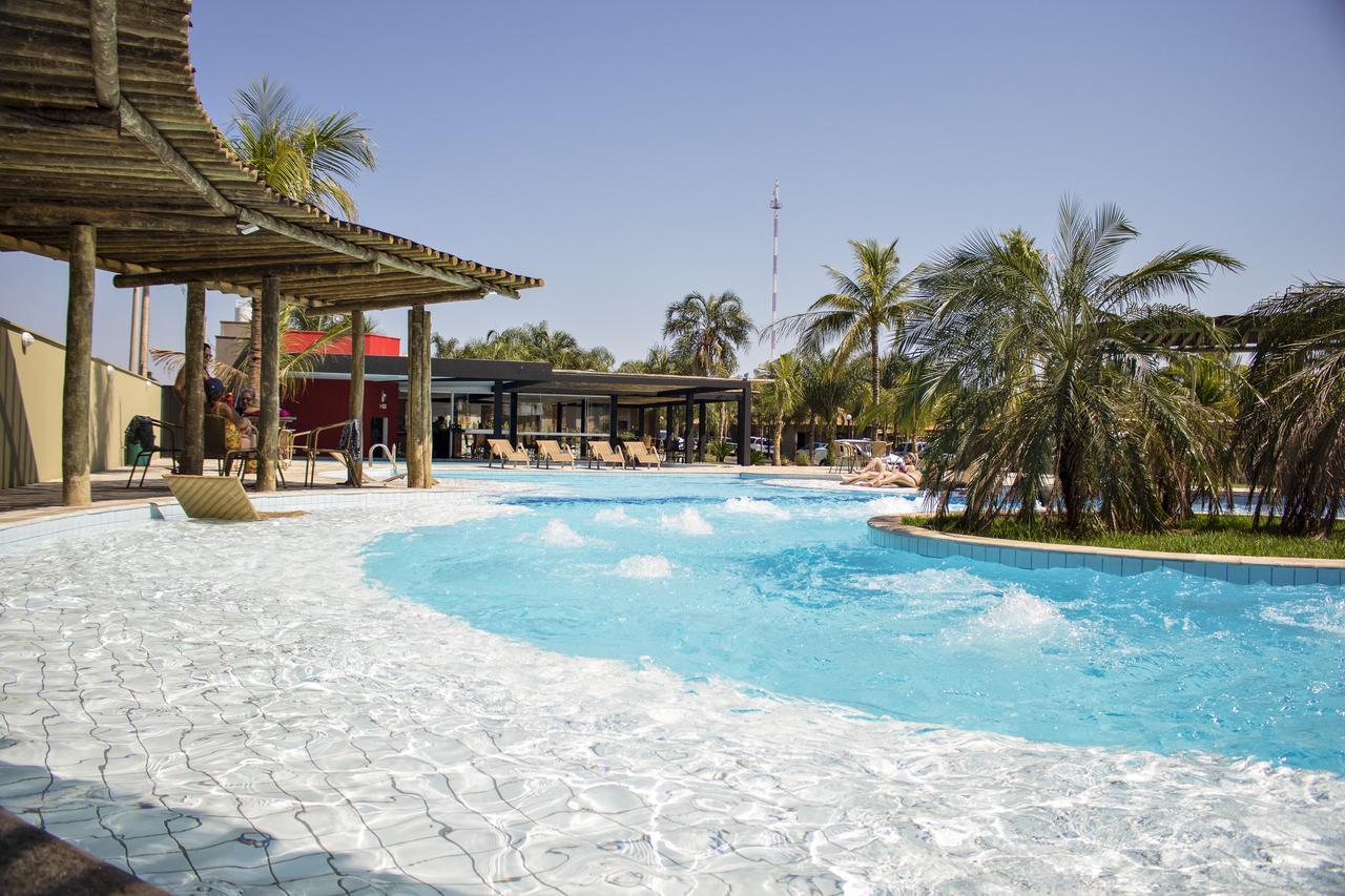 Grandes Lagos Resorts E Parque Aquatico Santa Clara d'Oeste Exteriér fotografie