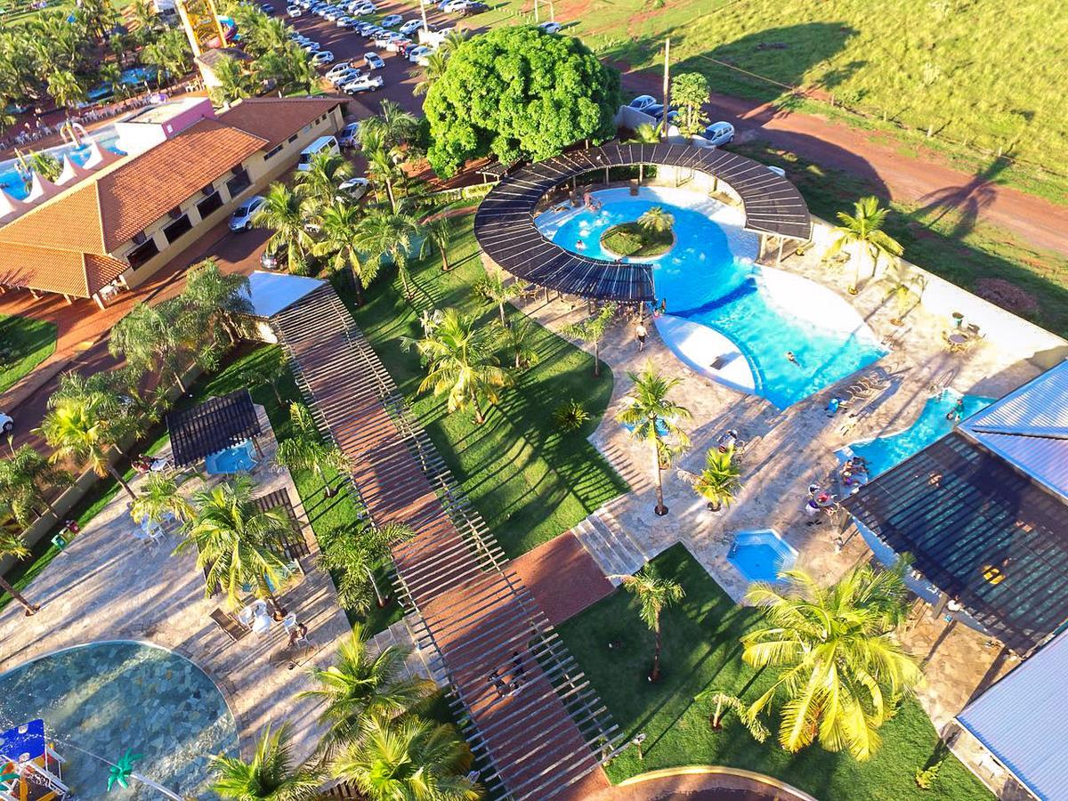 Grandes Lagos Resorts E Parque Aquatico Santa Clara d'Oeste Exteriér fotografie